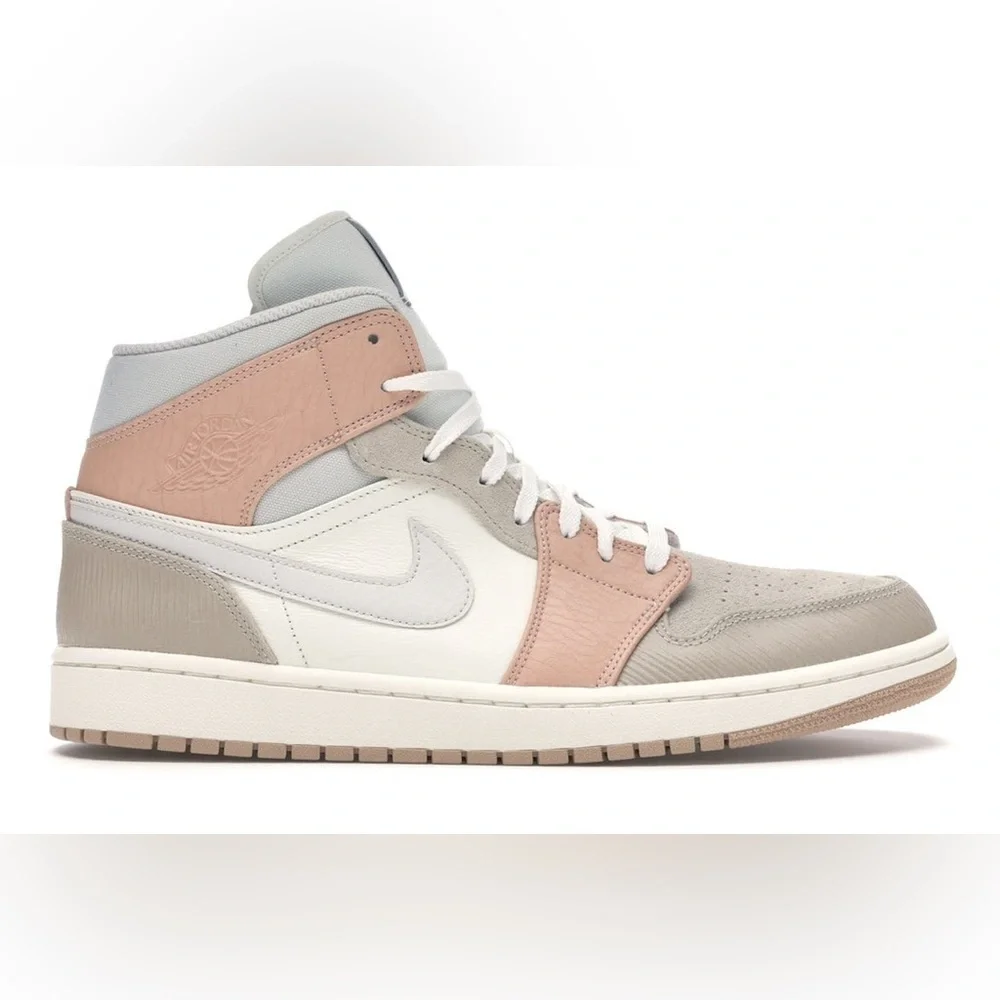 Air Jordan 1 Mid “Milan” Pre-Owned 11.5